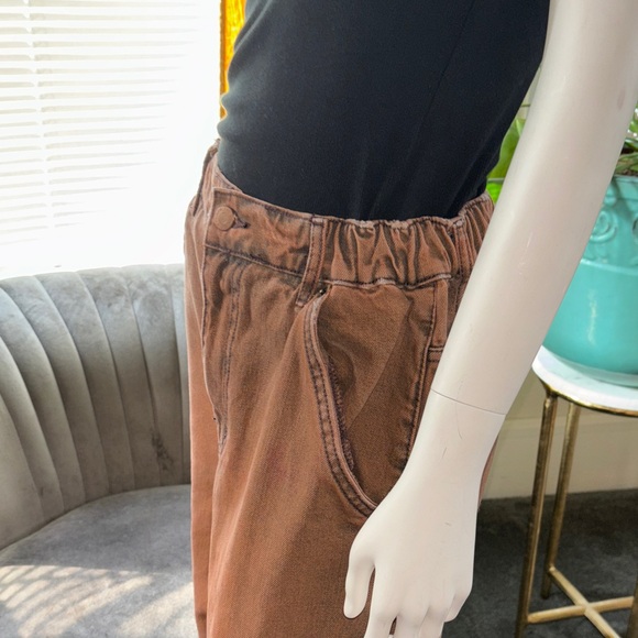 BDG Rust-Toned Denim Pants with Contrast Stitching - Picture 14 of 15